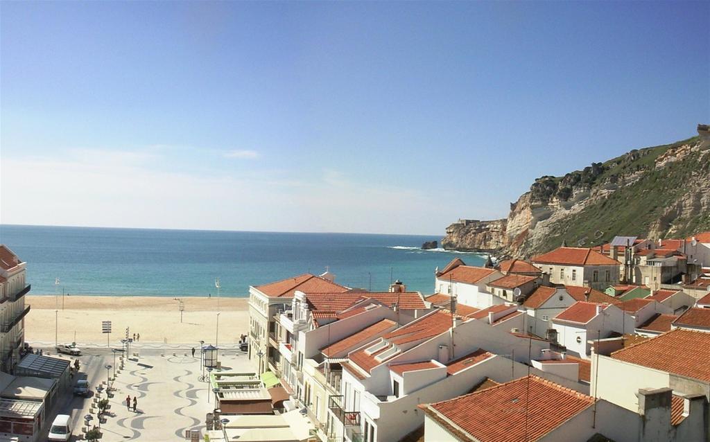 Solar Dos Carvalhos - Apartamentos De Turismo Nazaré Esterno foto